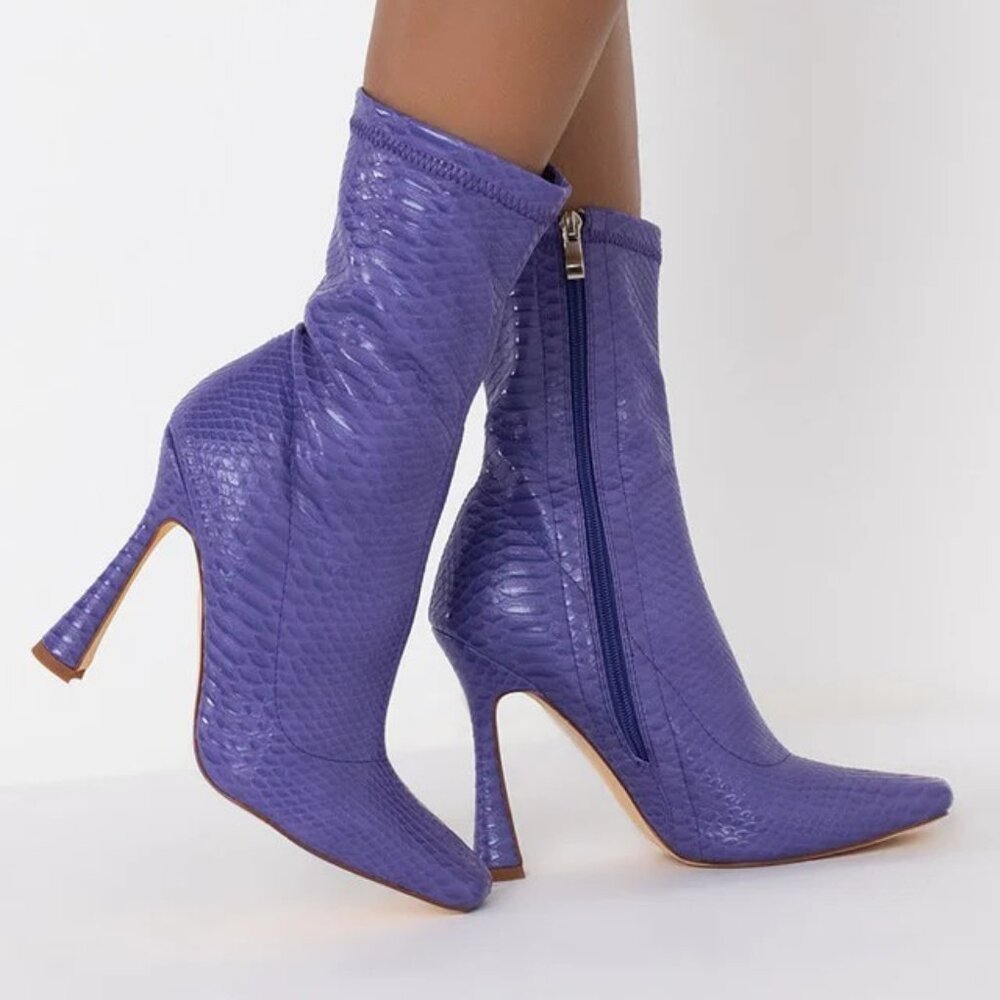 Wms. Sz. 9 AZALEA WANG Gotta Let You Go Stiletto Bootie in Purple